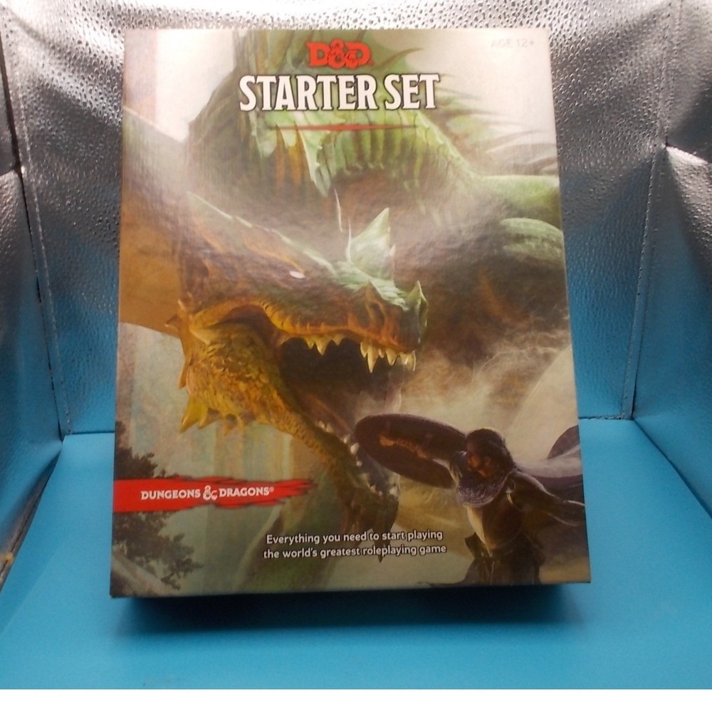 Dungeons & Dragons Starter Set 5th Edition D&D Box Set with Dice and Rulebooks